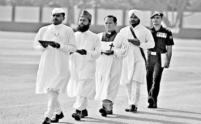 बिगड़ रहे हैं सांप्रदायिक रिश्ते?