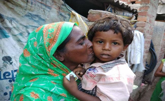 वाट्सऐप  के बेहतर इस्तेमाल ने बिछड़े बच्चे को मां से मिलाया