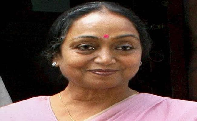 युवा कांग्रेस की गांधीगिरी, मीरा के पक्ष में गुलदस्ता के साथ सांसदों-विधायकों से मिल वोट की करेंगे अपील