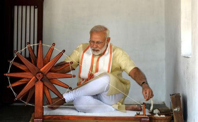 ये कैसी गोरक्षा ? गाय के नाम पर इंसान को मार देंगे ?, पढ़ें साबरमती में पीएम मोदी ने और क्या कहा