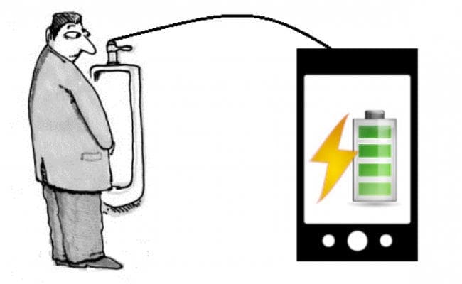 अब यूरिन से चार्ज हो सकेगा स्मार्टफोन !