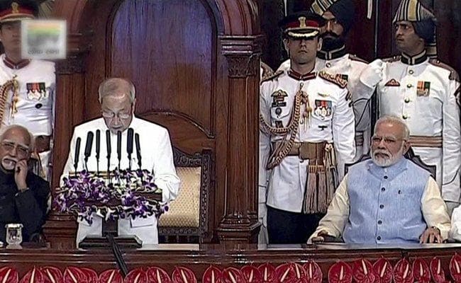 रच दिया गया देश का एक नया इतिहास, अब वन नेशन, वन टैक्स वाला GST हो गया लागू