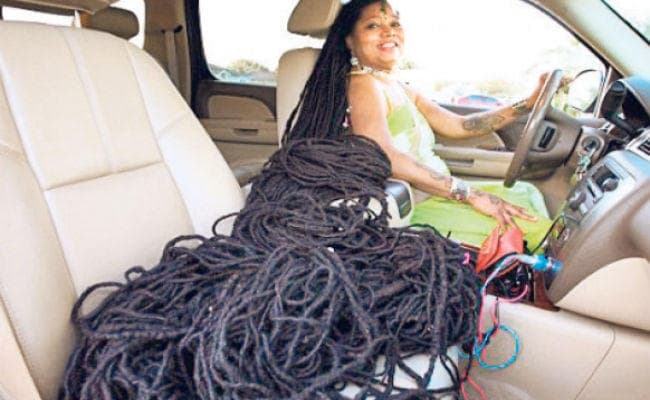 इनके नाम दर्ज है लंबे बालों का वर्ल्‍ड रिकार्ड, छह बोतल शैंपू से साफ करतीं है बाल