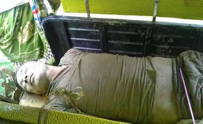 राजमहल : पत्नी के हत्यारे को भीड़ ने पीट-पीट कर मार डाला, इलाके में तनाव