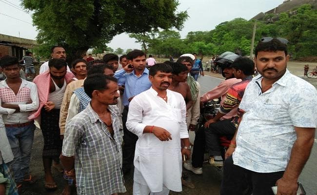 बिहार : औरंगाबाद में सड़क दुर्घटना में मां-बेटा सहित 3 की मौत