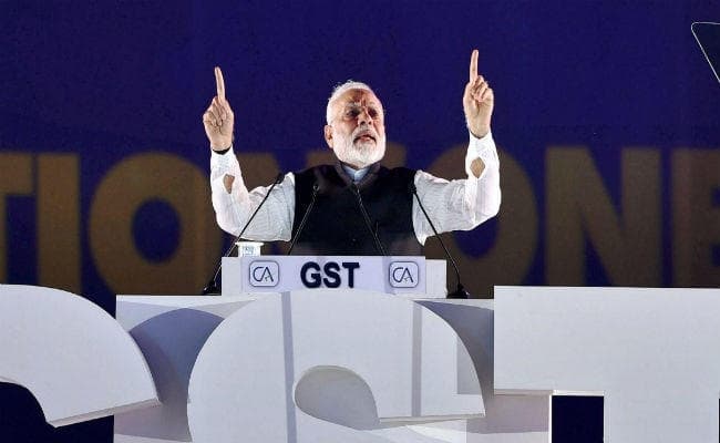 कालाधन छुपाने वालों की मदद करनेवालों की अब खैर नहीं, पढ़ें पीएम मोदी ने क्या कहा