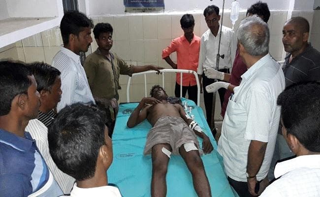 बिहार : समस्तीपुर में हाईटेंशन तार की चपेत में आयी बस, चालक की मौत, 9 झुलसे