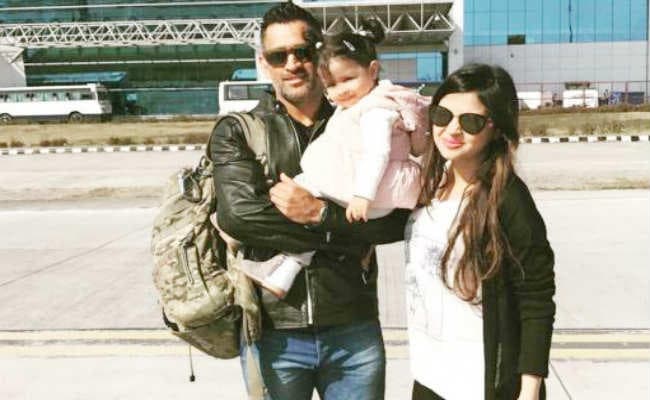 आज ही के दिन साक्षी के साथ विवाह बंधन में बंधे थे धौनी, अद्भुत साझेदारी के 7 साल पूरे