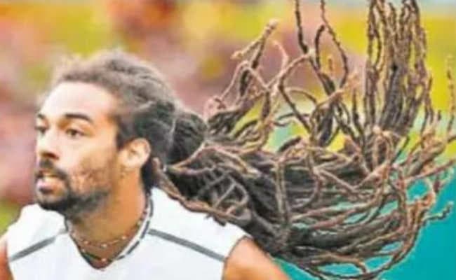 टेनिस खिलाड़ी ब्राउन 21 वर्ष से नहीं कटवाये बाल, पैसा बचाने के लिए रहते हैं एक वैन में