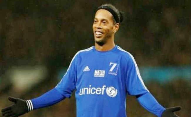 फुटबॉलर रोनाल्डिन्हो को पाकिस्तान ने किया माला-माल, जानें...