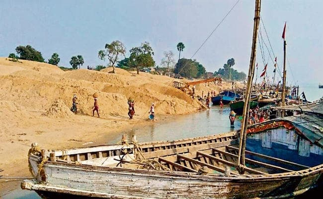 पटना, सारण, भोजपुर, रोहतास, औरंगाबाद और गया सहित इन जगहों पर बालू खनन एक से, उचित कीमत पर देने की तैयारी