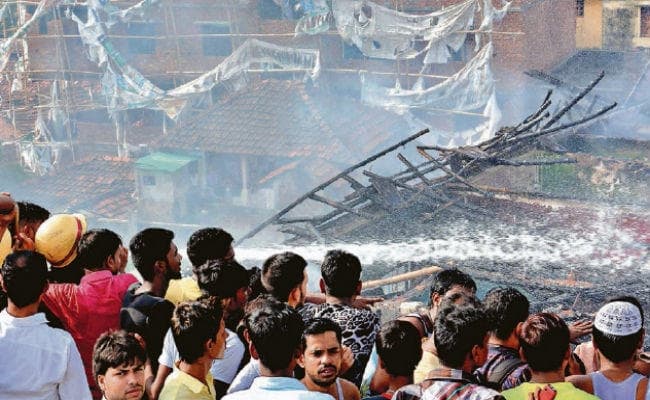 नारकेलडांगा में आग