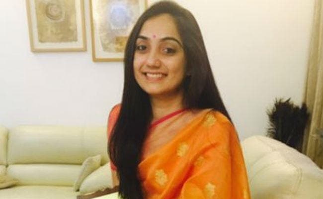 BJP नेता ने गुजरात दंगों की तस्वीर बंगाल की बताकर की पोस्ट, तो लोगों ने कहा- अफवाह मत फैलाइए मैडम