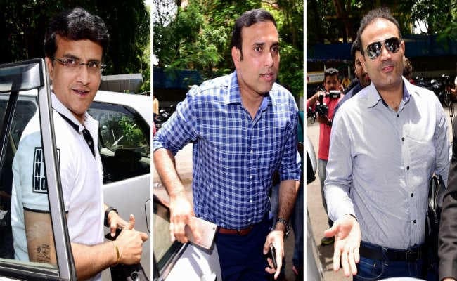 कोहली का ''यस मैन'' नहीं होगा कोच, साक्षात्कार के बाद शास्त्री व सहवाग में जंग