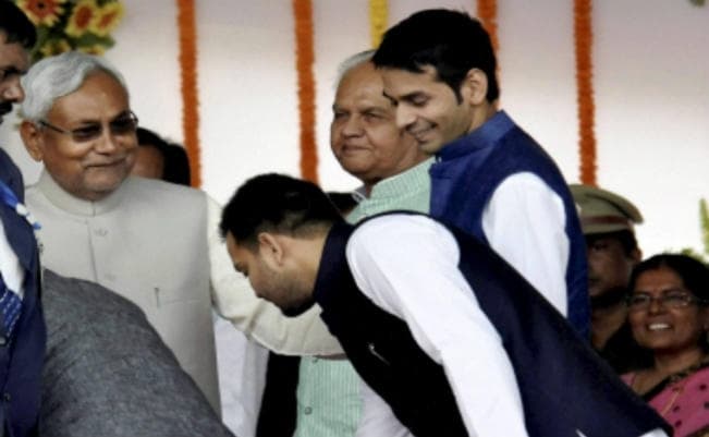 बड़ा सवाल : तेजस्वी पर नीतीश कुमार क्या अपनी शैली के अनुरूप चौंकाने वाले फैसले लेंगे?