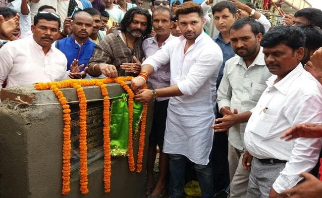 लालू फैमिली से नीतीश को अलग होने की जरूरत : चिराग पासवान