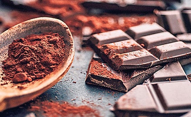बुजुर्गों के लिए चॉकलेट है फायदेमंद