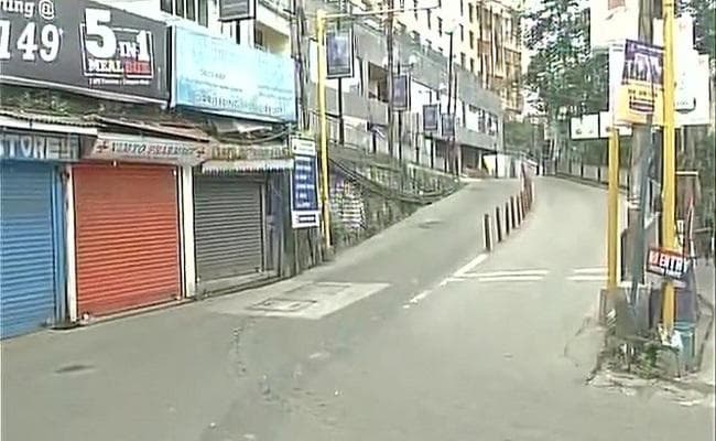 अलग गोरखालैंड की मांग पर लगातार 28वें दिन भी दार्जीलिंग में ठप रही इंटरनेट सेवा