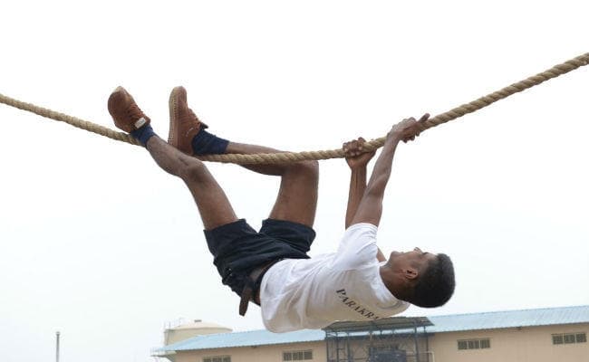 अब योगुगरू रामदेव लेकर आये सिक्योरिटी कंपनी ''पराक्रम''