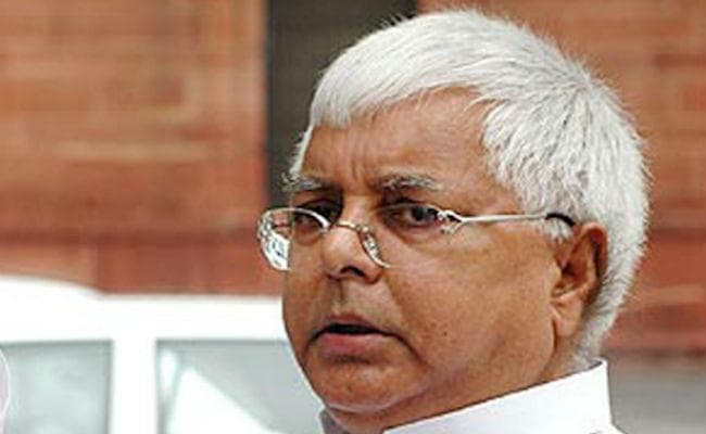 लालू प्रसाद की 15 संपत्तियां आइटी करेगा जब्त, बिहार का सबसे बड़ा मॉल बनाने का सपना रह जायेगा अधूरा