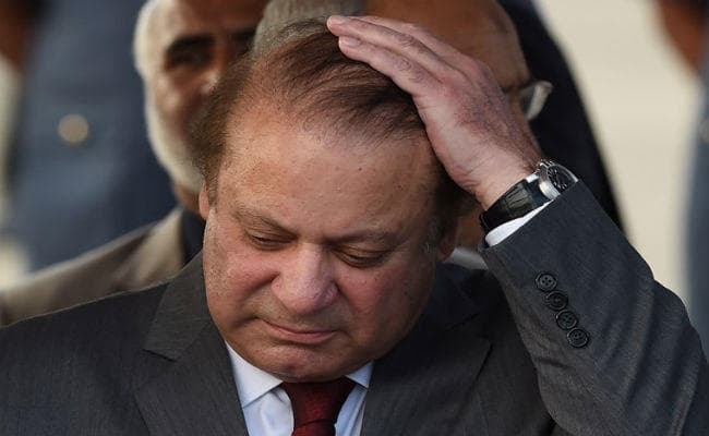 पनामागेट मामला : शरीफ के विधिक दल ने जांच पैनल की रिपोर्ट खारिज की