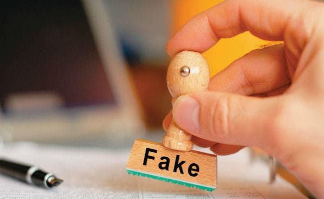 रोजगार मेले में आयी कंपनी निकली फर्जी