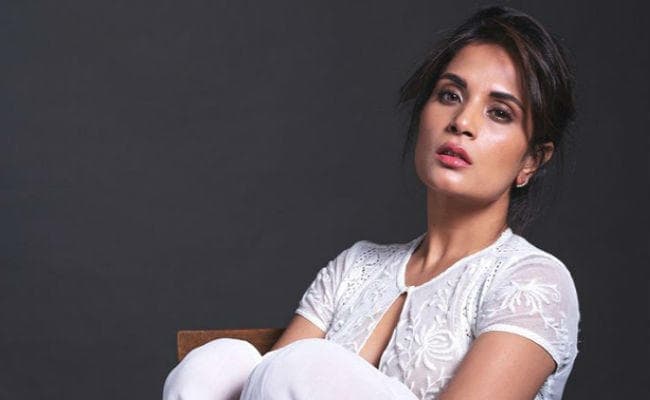 अपने नये घर में शिफ्ट हुईं ऋचा चड्ढा