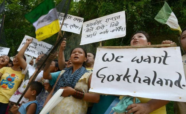 गोरखालैंड आंदोलन : सीआइडी ने तीन मोरचा नेताओं का बैंक अकाउंट किया फ्रिज