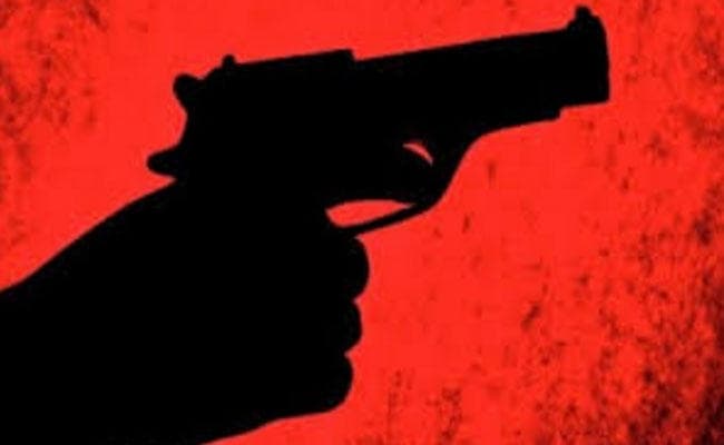 देवघर में घर में घुस कर गोली मारी, मौत