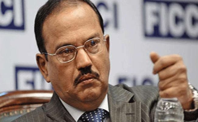 डोकलाम पर ''परेशान'' चीन को अजीत डोभाल की यात्रा से बंधी उम्मीद