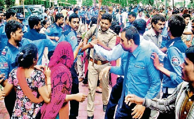 मेड और मैडम का वर्ग संघर्ष