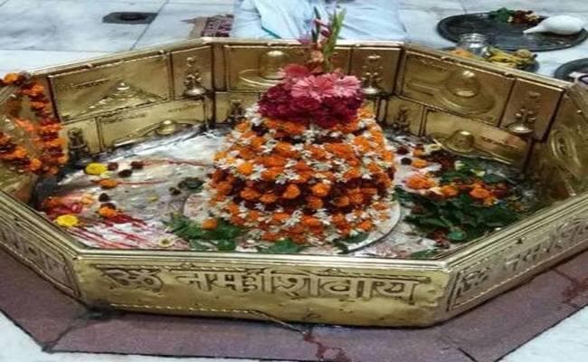 Corona Impact : गरीबनाथ समेत कई मंदिर आमलोगों के लिए बंद, मुजफ्फरपुर में मस्जिद और चर्च ने भी लगाया नोटिस