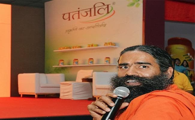 कॉलगेट के सीइओ इयान कुक ने बताया कैसे बाबा रामदेव की पतंजलि दंतकांति पड़ रहा है भारी