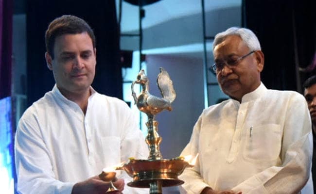 राहुल से नीतीश की भेंट की है खास वजह, कुर्बानियां देकर गंठबंधन बचाने का हो सकता है साझा प्रयास
