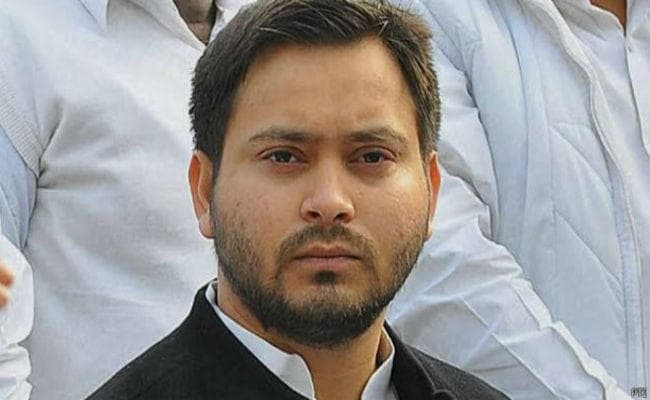 सोनिया से मिले तेजस्वी आज जेठमलानी से मिल कर लौट सकते हैं पटना