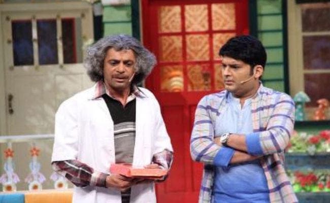 शो की गिरती TRP के बाद कपिल ने घटाई फीस, तो सुनील ने कर दी डबल...