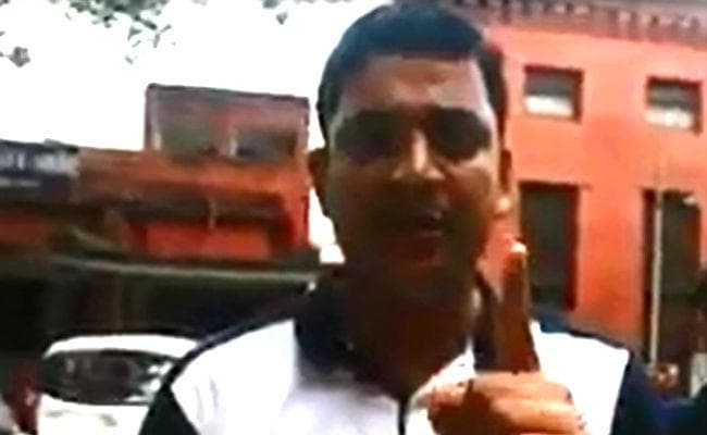 व्यवसायी हत्याकांड में दानिश रिजवान ने कोर्ट में किया आत्मसमर्पण, लालू प्रसाद यादव पर जम कर बरसे, क्या कहा? देखें वीडियो