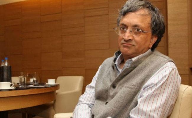 इतिहासकार रामचंद्र गुहा ने नीतीश काे सत्ता का लोभी बताया, कहा - बेहतर होता कि वह बिहारियों को चुनाव का मौका देते