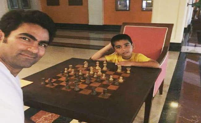 बेटे के साथ चेस खेलकर कट्टरपंथियों के निशाने पर आये मोहम्मद कैफ