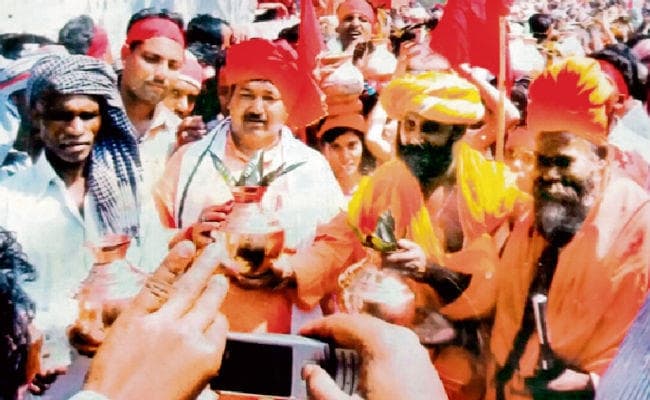 ‘जय श्रीराम’ पर विवाद के बाद मंत्री खुर्शीद ने मांगी माफी