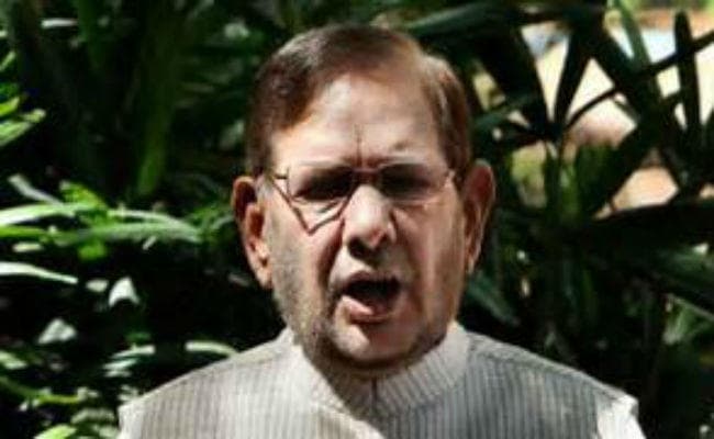 बिहार में महागठबंधन का टूटना दुर्भाग्यपूर्ण : शरद यादव