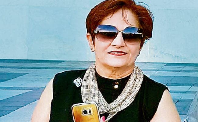 OMG : ये दादी-नानी फेसबुक पर रिक्वेस्ट का करती थी इंतजार और अब....