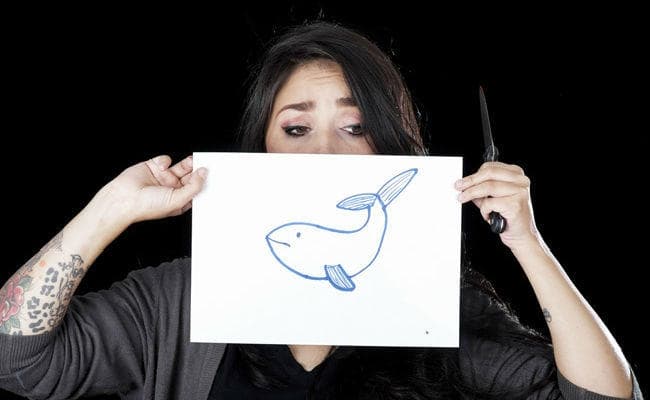 #BlueWhaleChallenge : बच्चों की जिंदगी पर भारी पड़ रहे इंटरनेट वीडियो गेम्स, आप भी रहें सतर्क...!