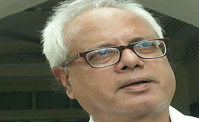 ‘भारत भूषण अग्रवाल कविता पुरस्कार 2017’ की आड़ में कवयित्री अनामिका का चरित्र हनन, बवाल