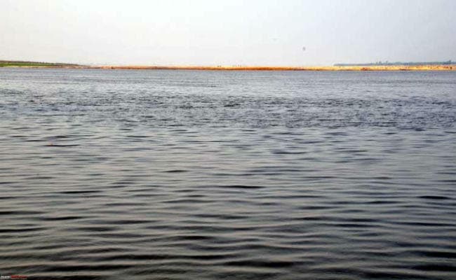 गंगा नदी से गाद हटाने को जल्द बनेगी कमेटी