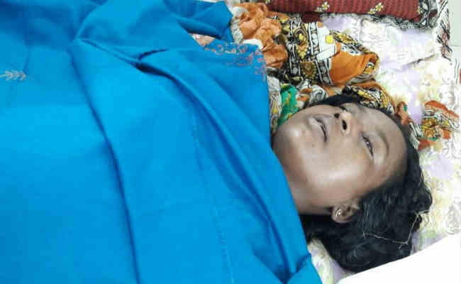 #Negligence : मां को बचा न सके, बच्चे को मरा बता कर फेंकने जा रहे थे डॉक्टर