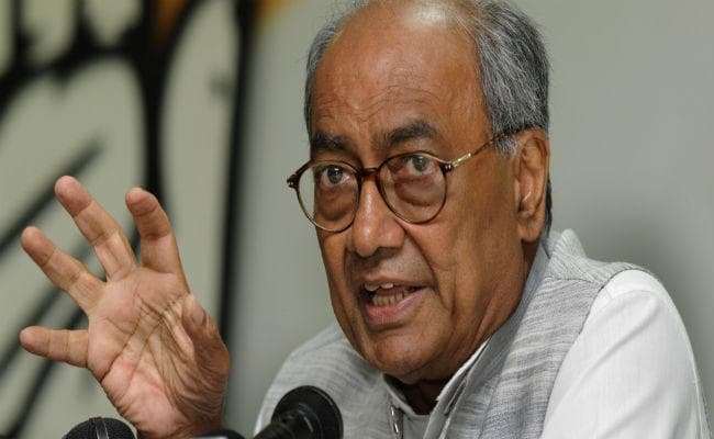 जब दिग्विजय सिंह ने वाघेला से कहा- आप राजपूत हैं और पुराने चेले का साथ न दें