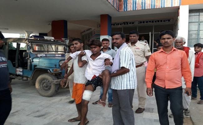 बिहार : डुमरांव में सरेआम युवक को गोली मार लूटी बाइक व मोबाइल