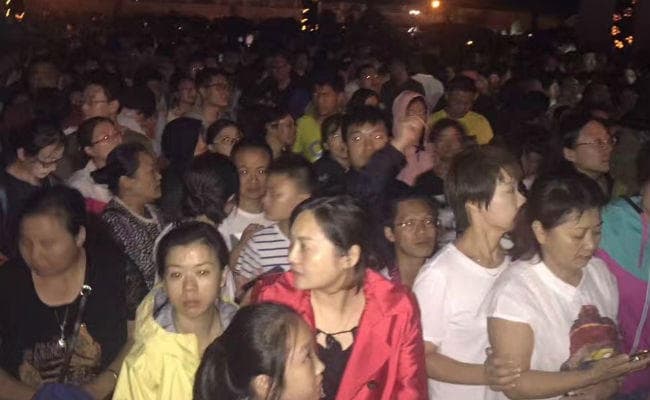 VIDEO: भूकंप ने चीन में मचायी तबाही, 100 लोगों के मारे जानें की आशंका