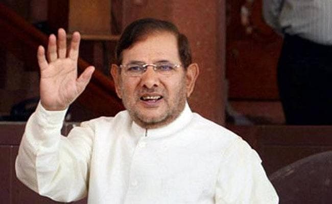 शरद यादव ने अहमद पटेल को दी बधाई, जनता से ''सीधी बातचीत'' को लेकर 10 अगस्त से बिहार दौरे पर